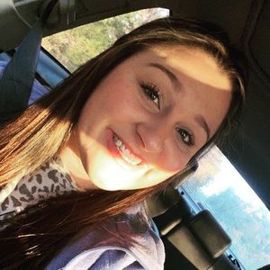 Meet your Posher, May